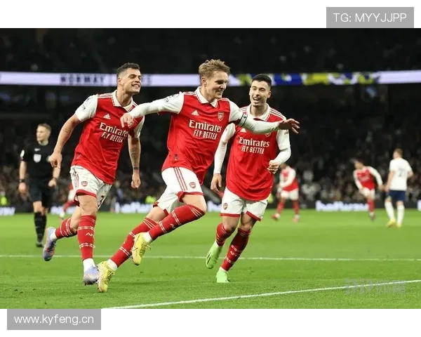 利物浦引援困境暴露争冠危机,豪华阵容何以难掩战术僵化? 利物浦引援困境暴露争冠危机,豪华阵容何以难掩战术僵化?